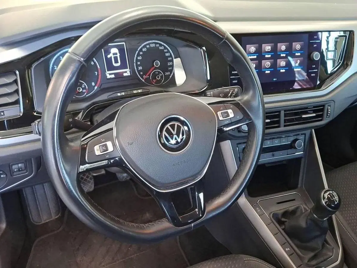 Volkswagen Polo usata a Torino (12)