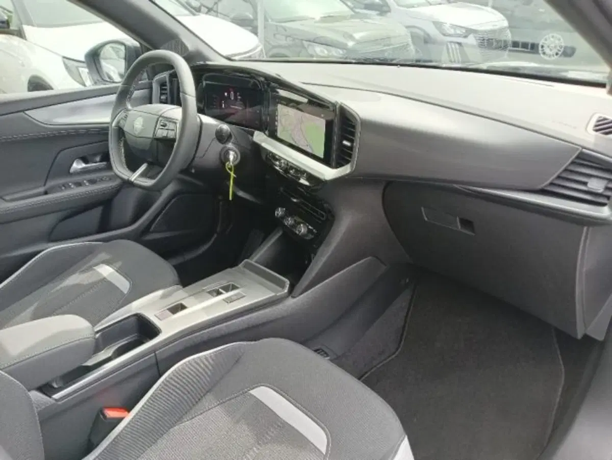Opel Mokka nuova a Brescia (17)