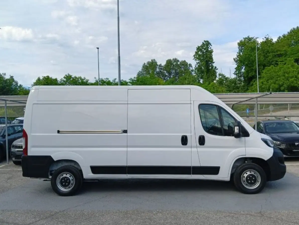 Peugeot Boxer usata a Brescia (4)