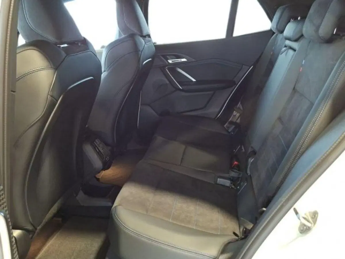 BMW iX2 usata a Verona (10)