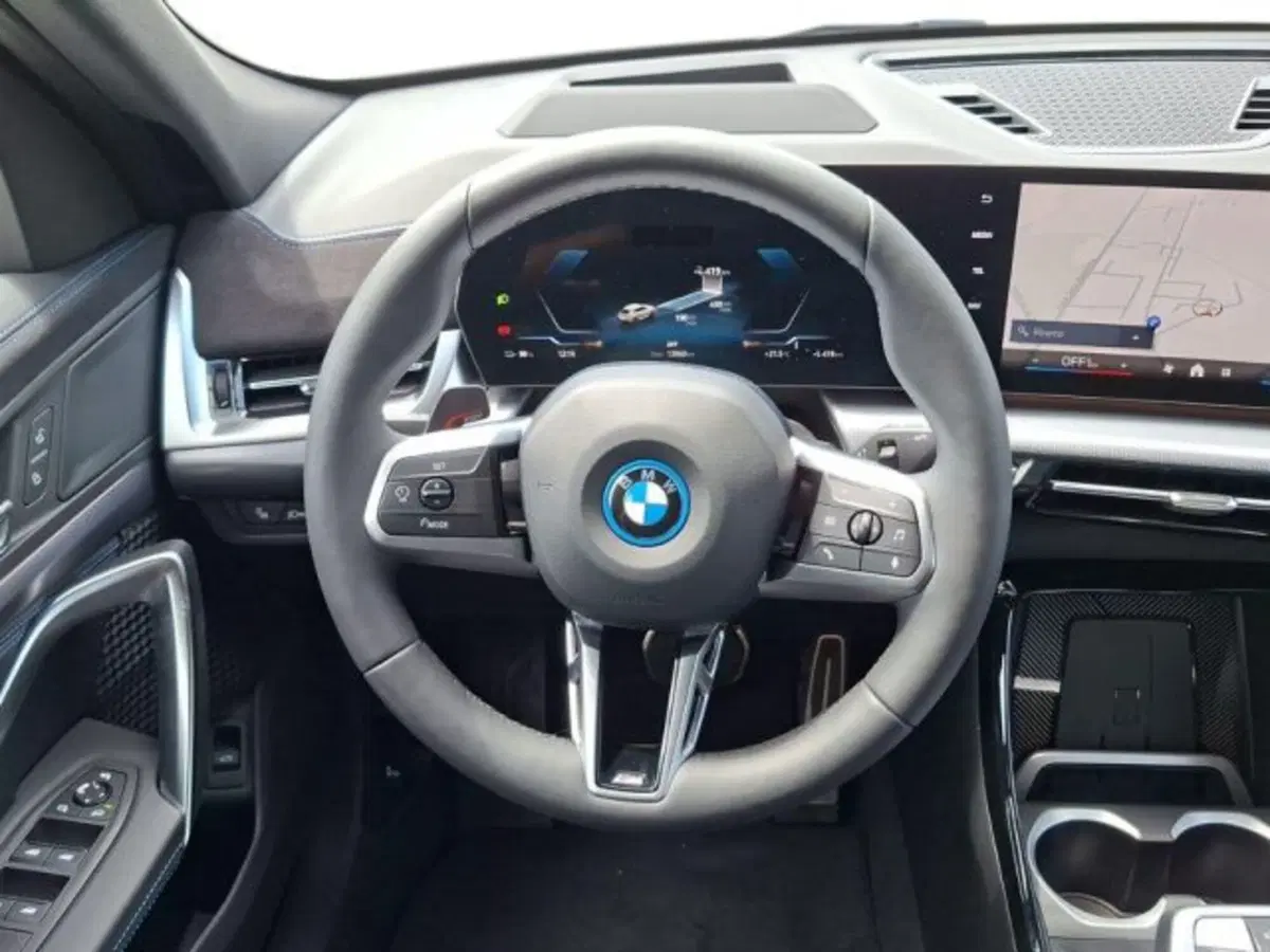 BMW iX2 usata a Verona (14)