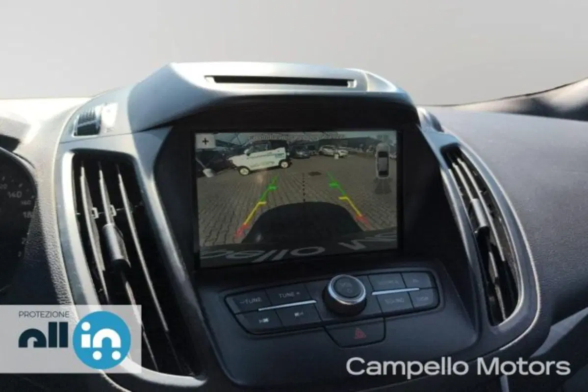 Ford Kuga usata a Venezia (11)
