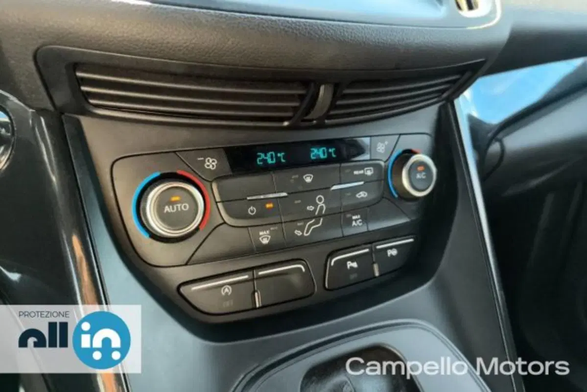 Ford Kuga usata a Venezia (12)