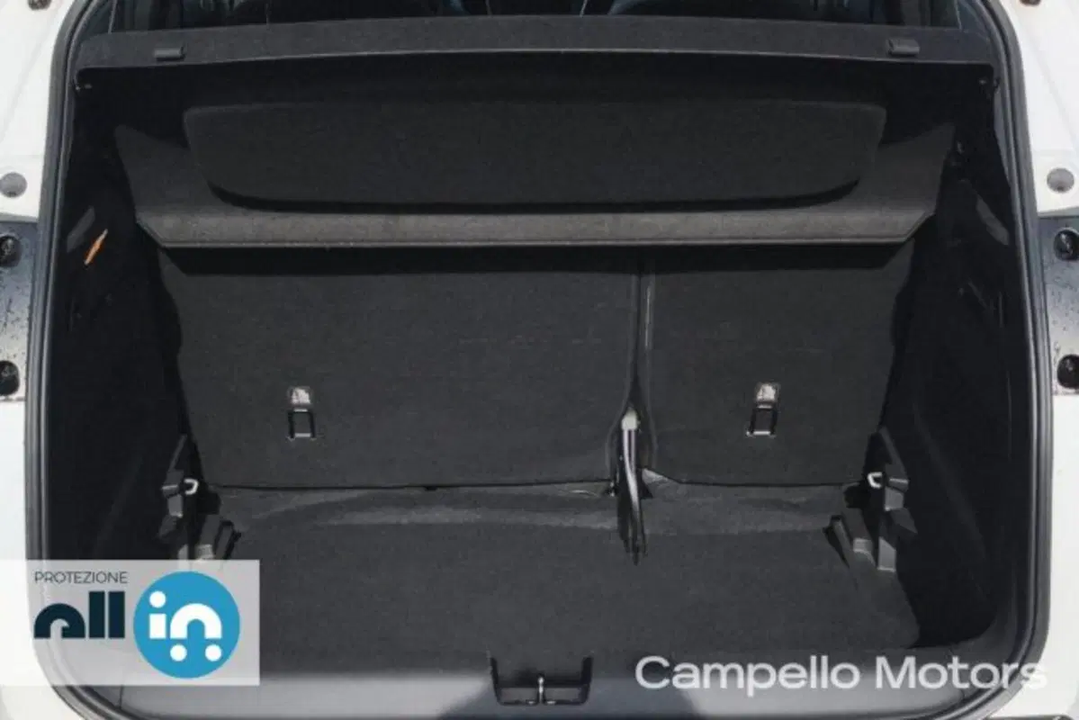 Opel Crossland X usata a Venezia (18)