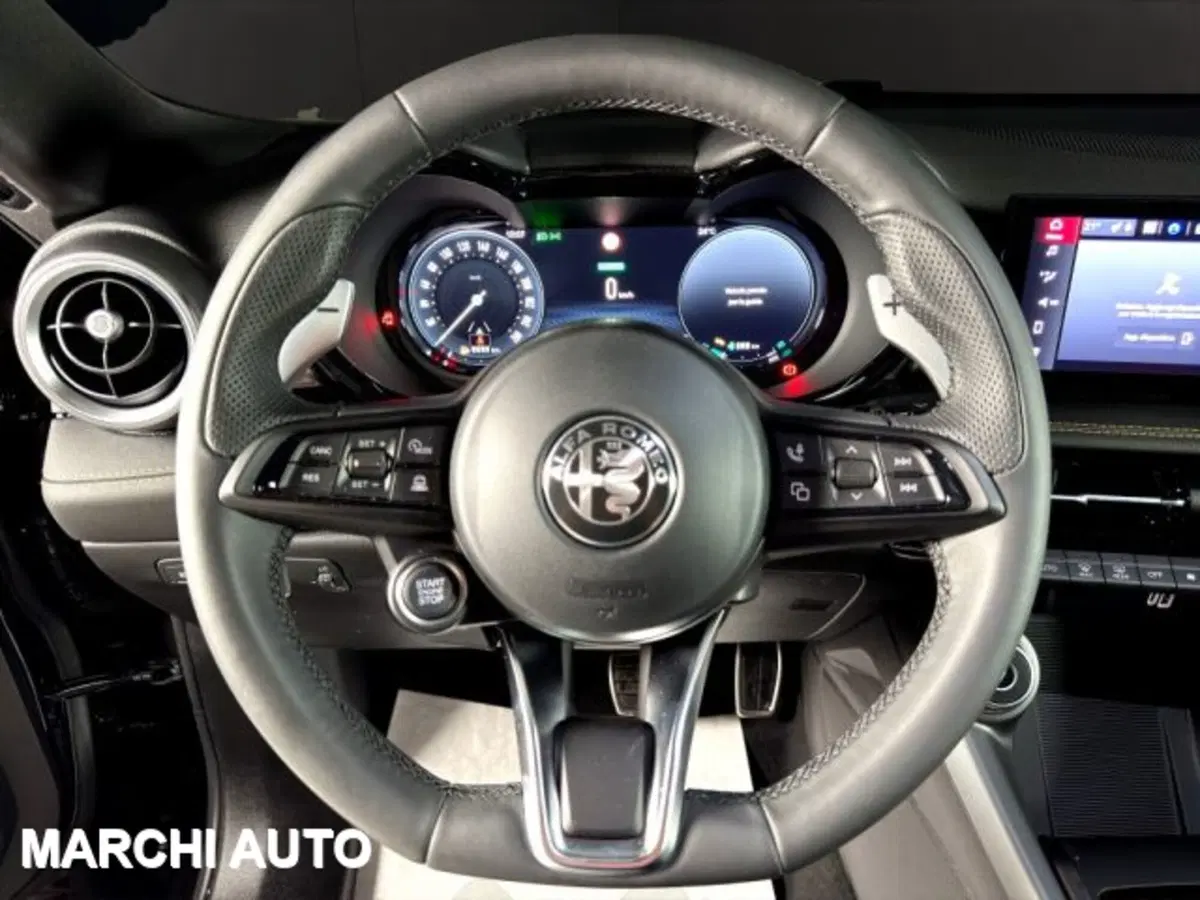 Alfa Romeo Tonale nuova a Perugia (13)