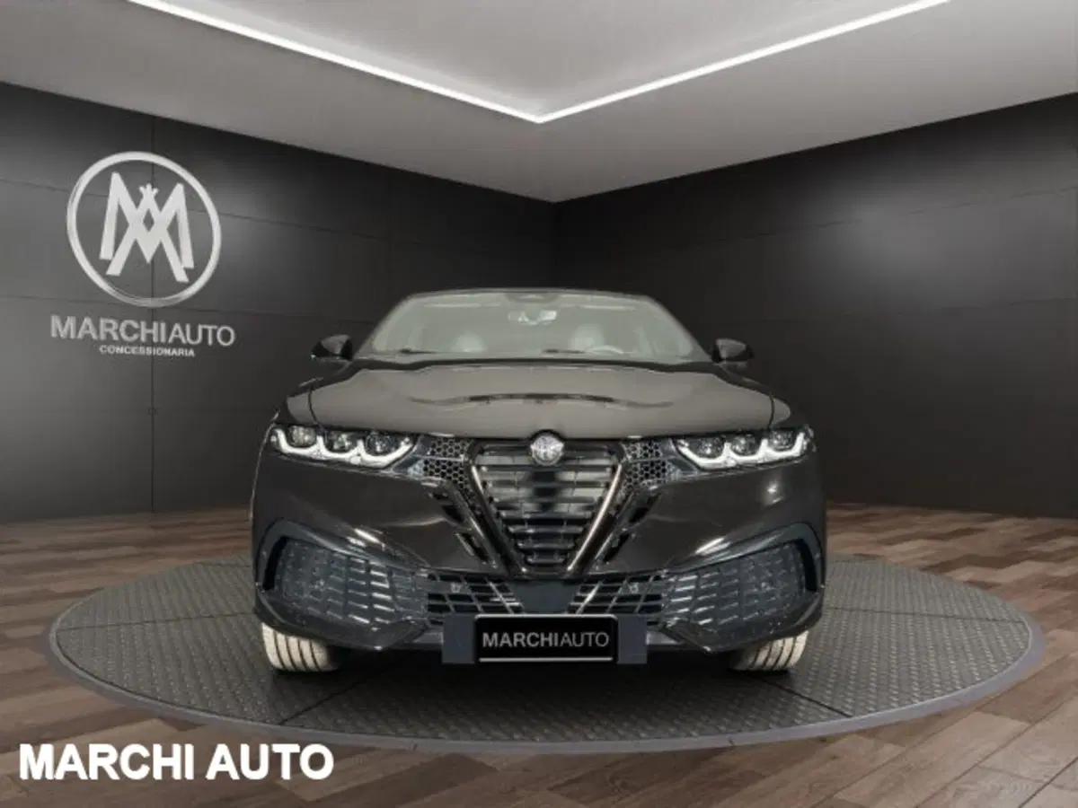 Alfa Romeo Tonale nuova a Perugia (2)