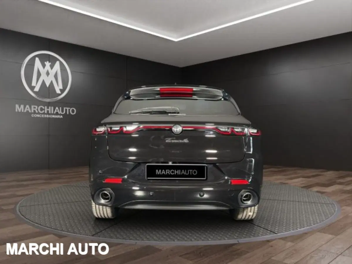 Alfa Romeo Tonale nuova a Perugia (6)