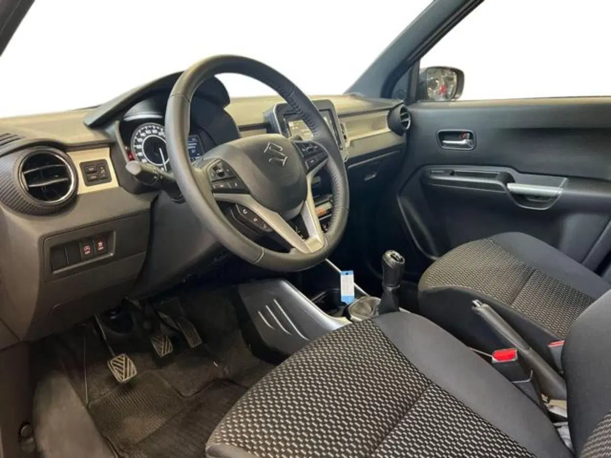 Suzuki Ignis usata a Vercelli (7)