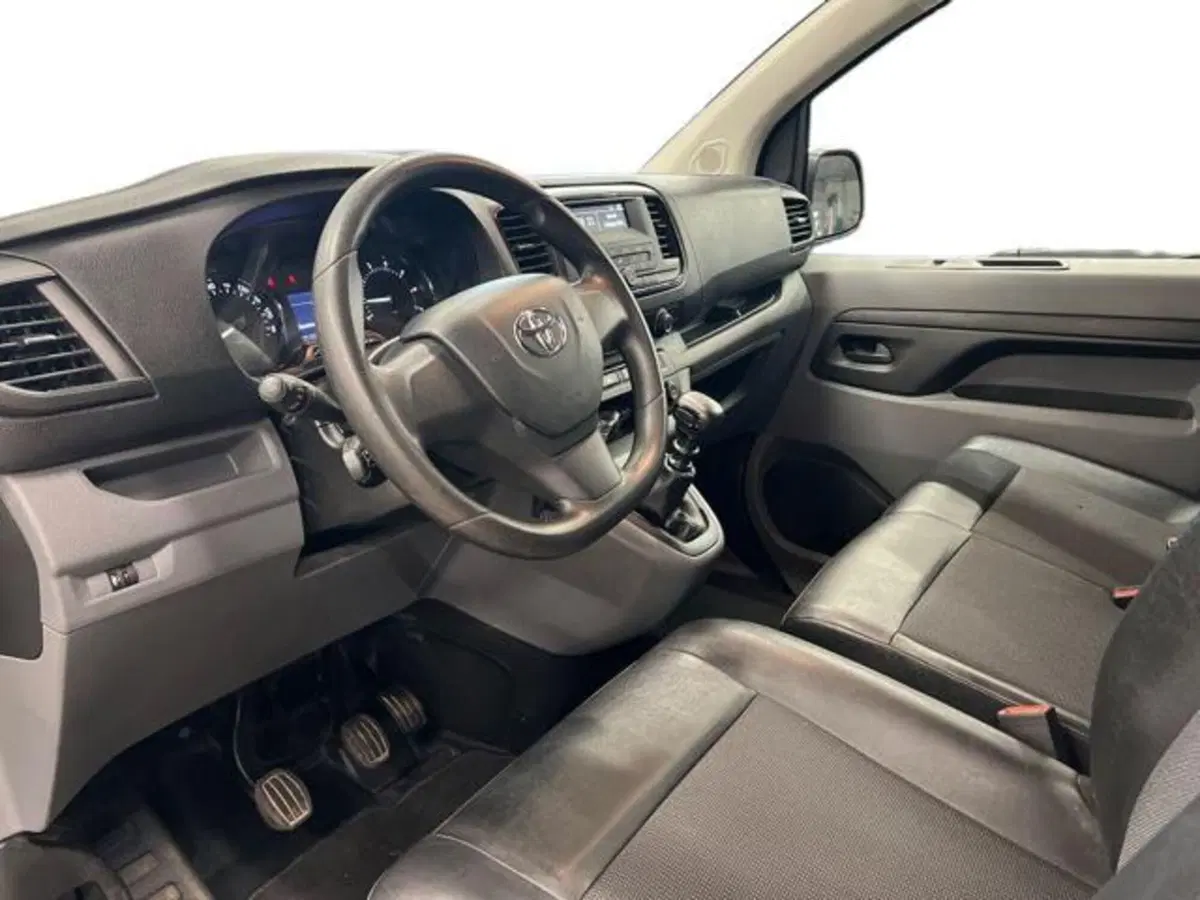 Toyota Proace usata a Vercelli (6)