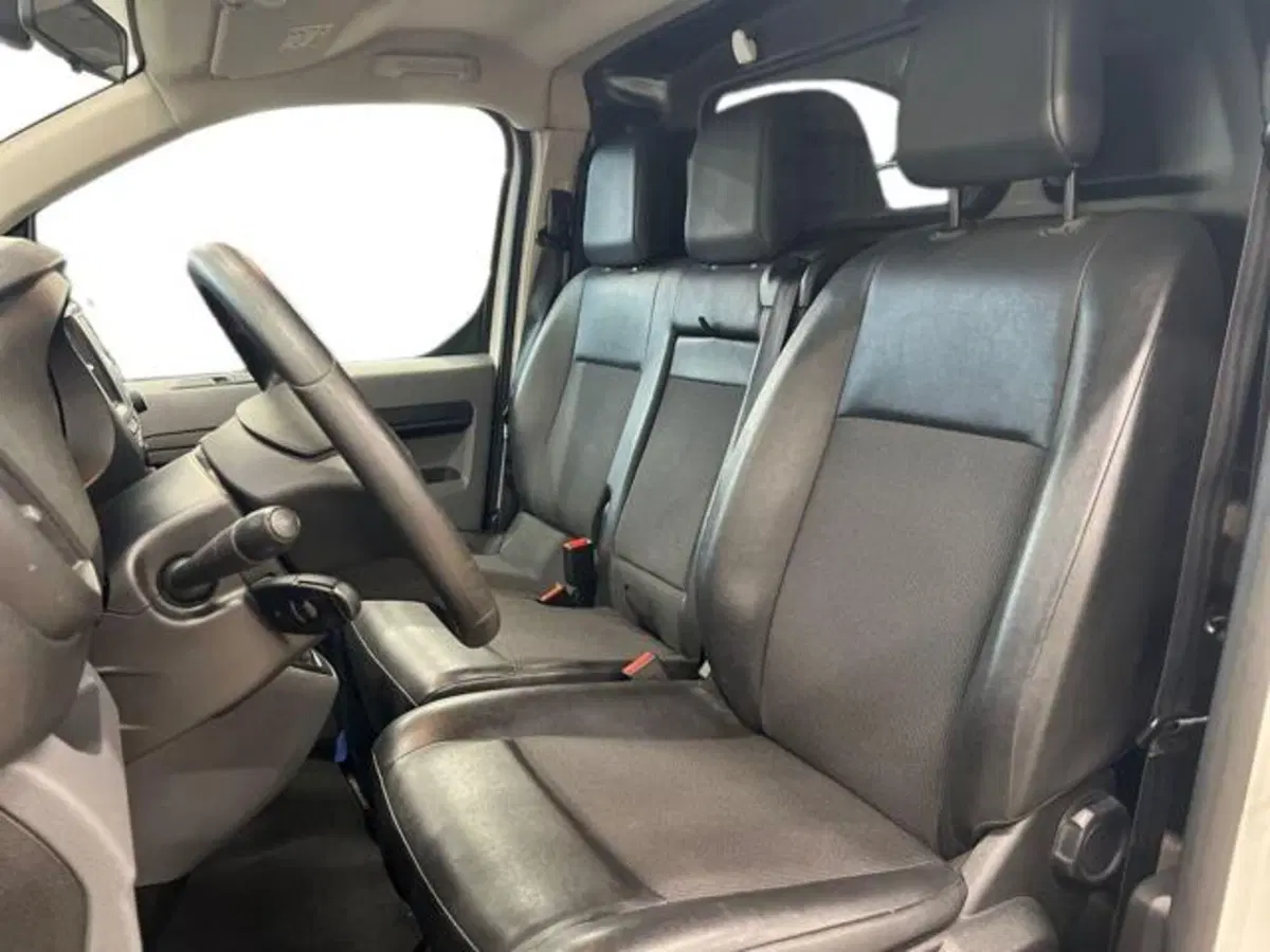 Toyota Proace usata a Vercelli (7)