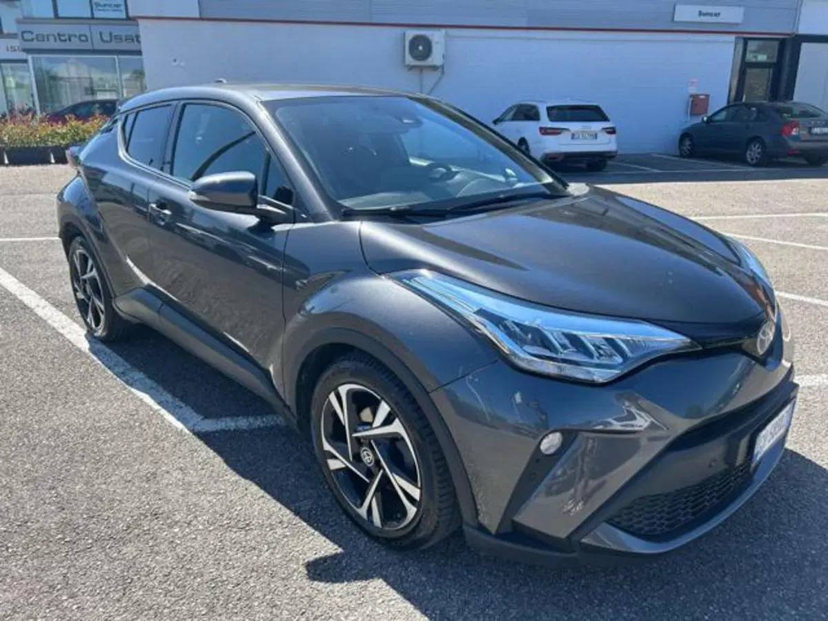 Toyota Toyota C-HR usata a Lucca