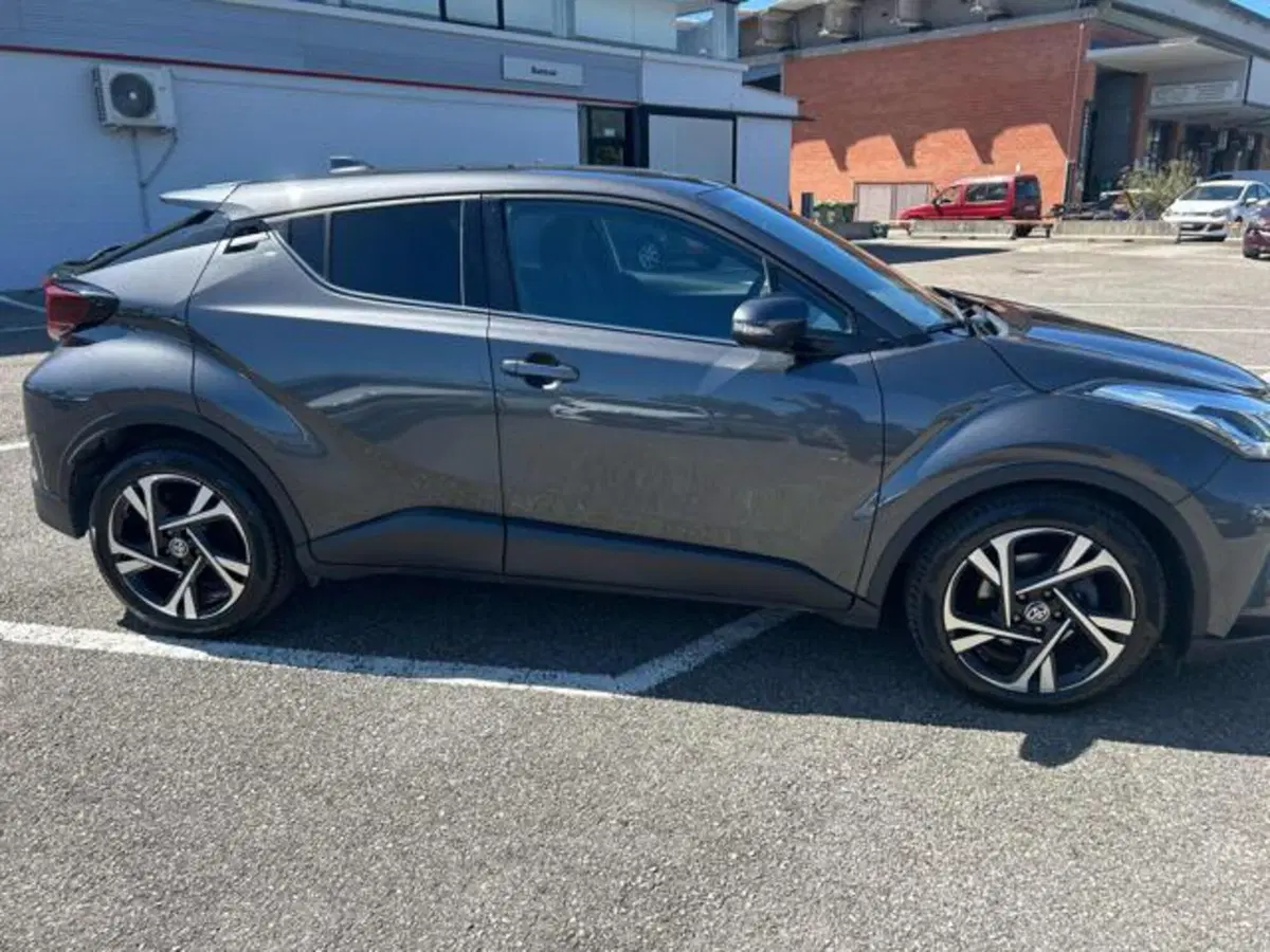 Toyota Toyota C-HR usata a Lucca (2)