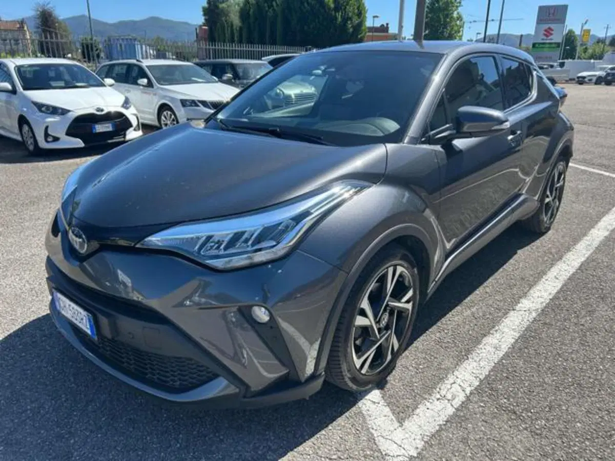 Toyota Toyota C-HR usata a Lucca (3)