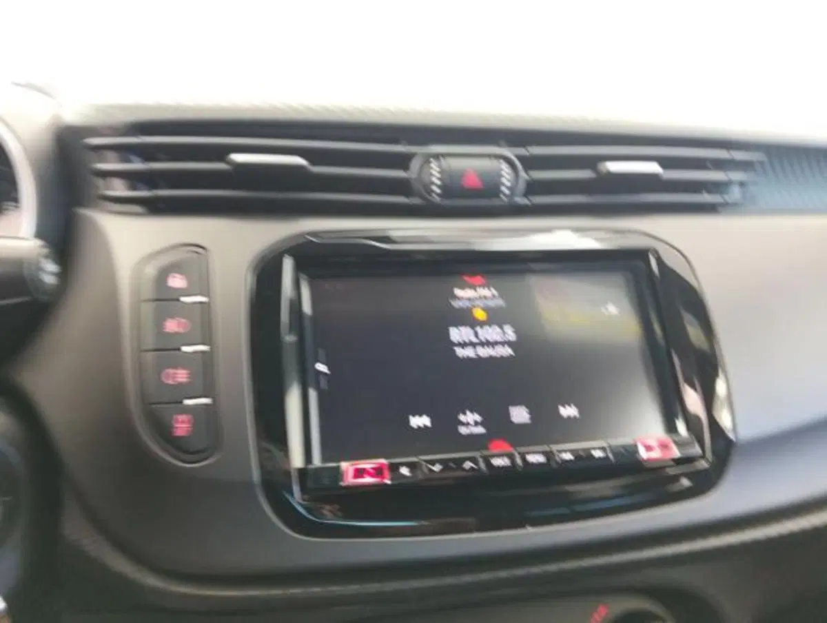 Alfa Romeo Giulietta usata a Como (12)