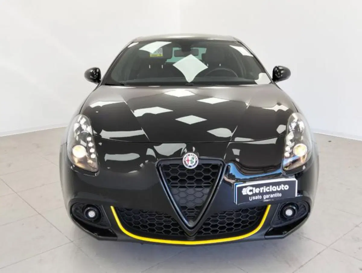 Alfa Romeo Giulietta usata a Como (6)