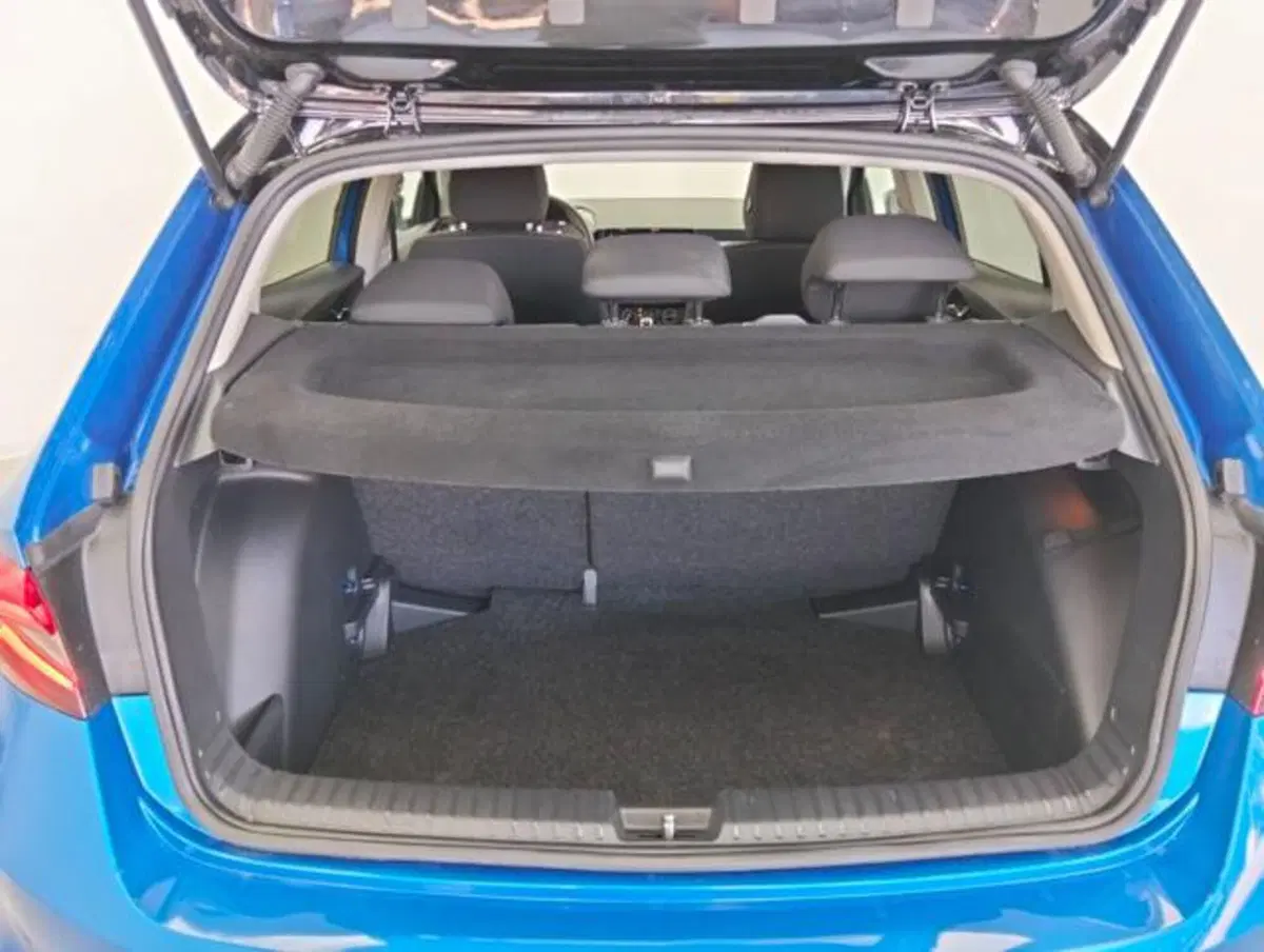 Skoda Fabia usata a Como (14)