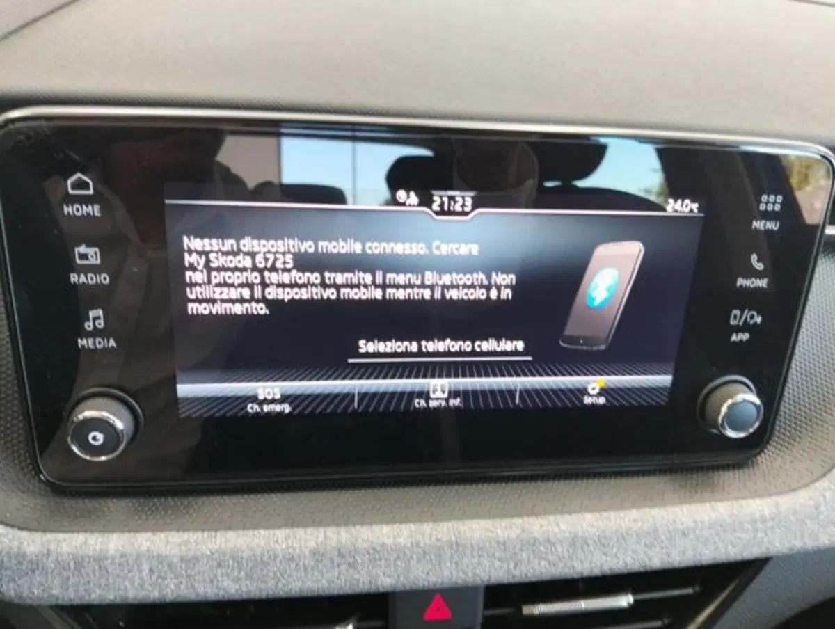 Skoda Kamiq usata a Como (12)