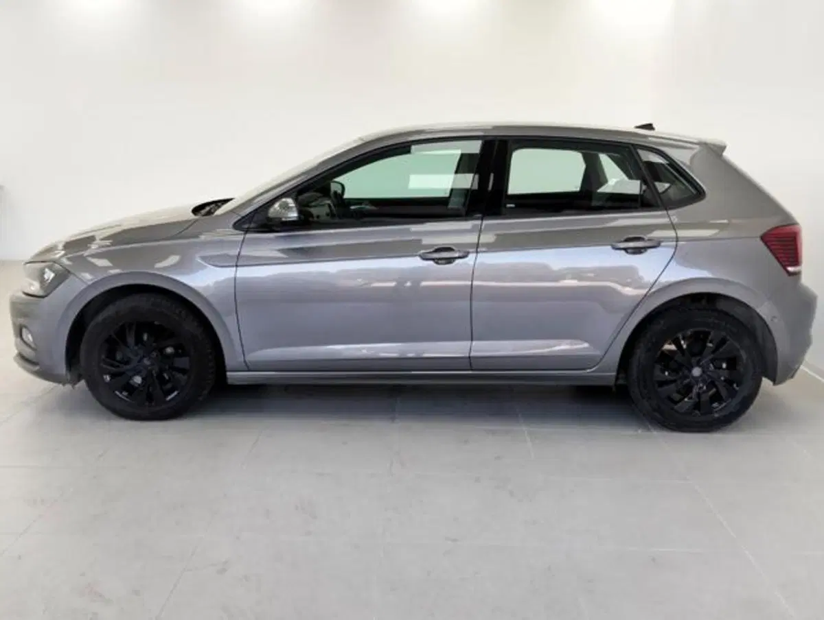 Volkswagen Polo usata a Como (8)