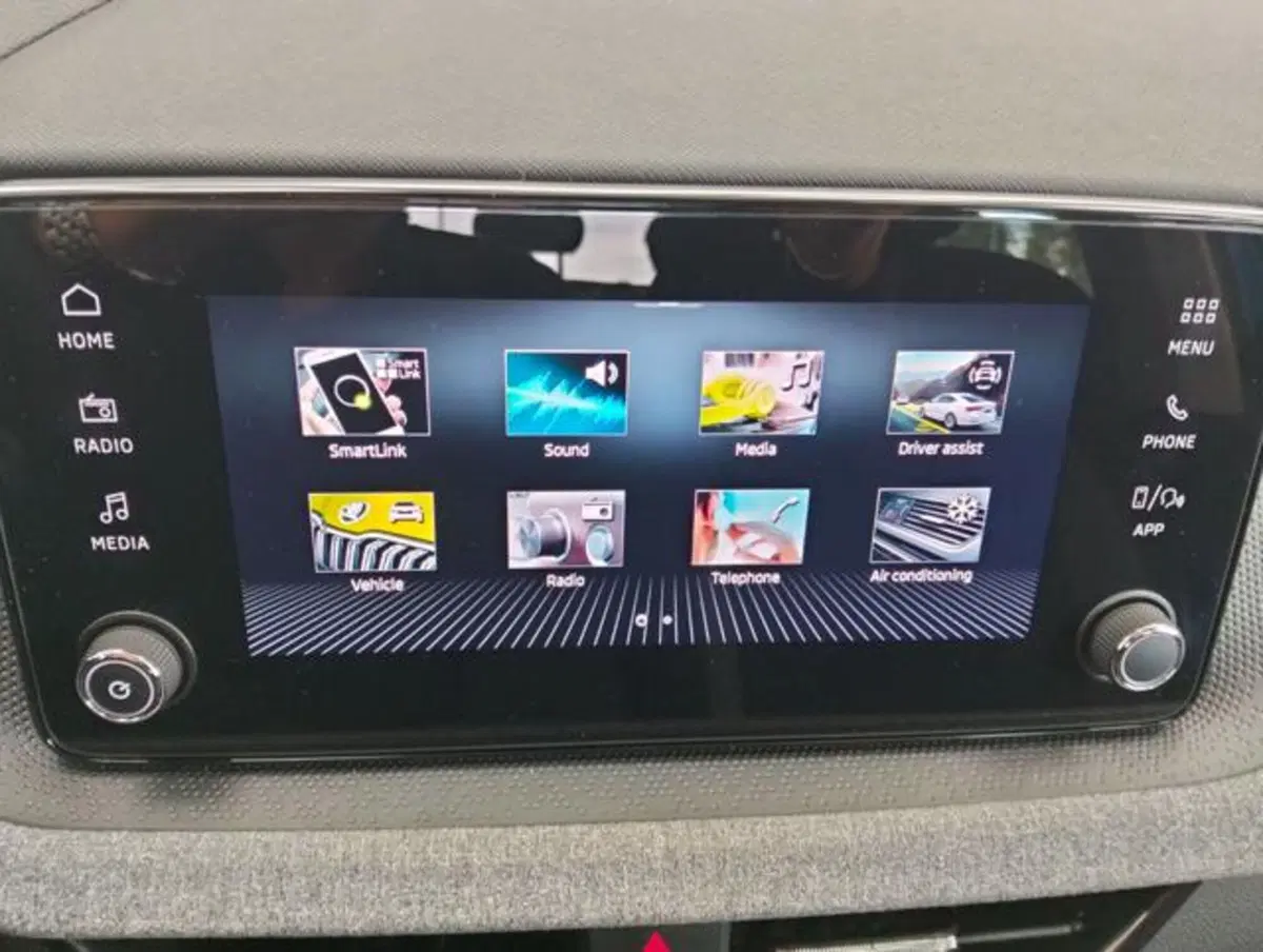 Skoda Kamiq usata a Como (10)
