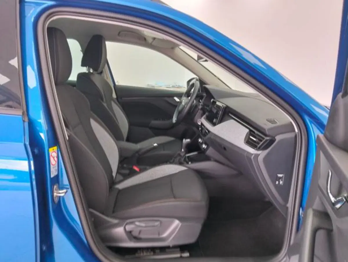 Skoda Kamiq usata a Como (2)