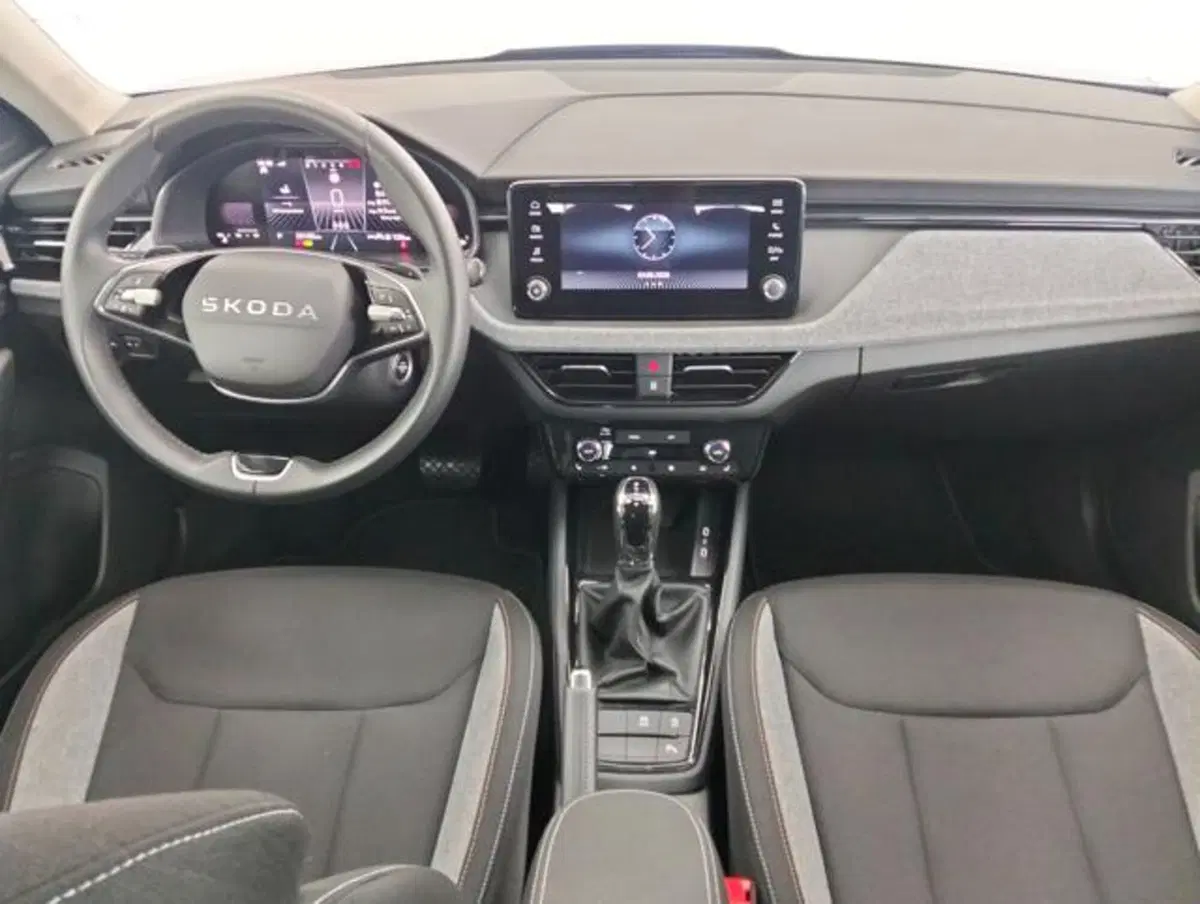 Skoda Kamiq usata a Como (9)