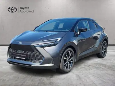 Toyota Toyota C-HR 2.0 hv Trend awd e-cvt del 2024 usata a Roma
