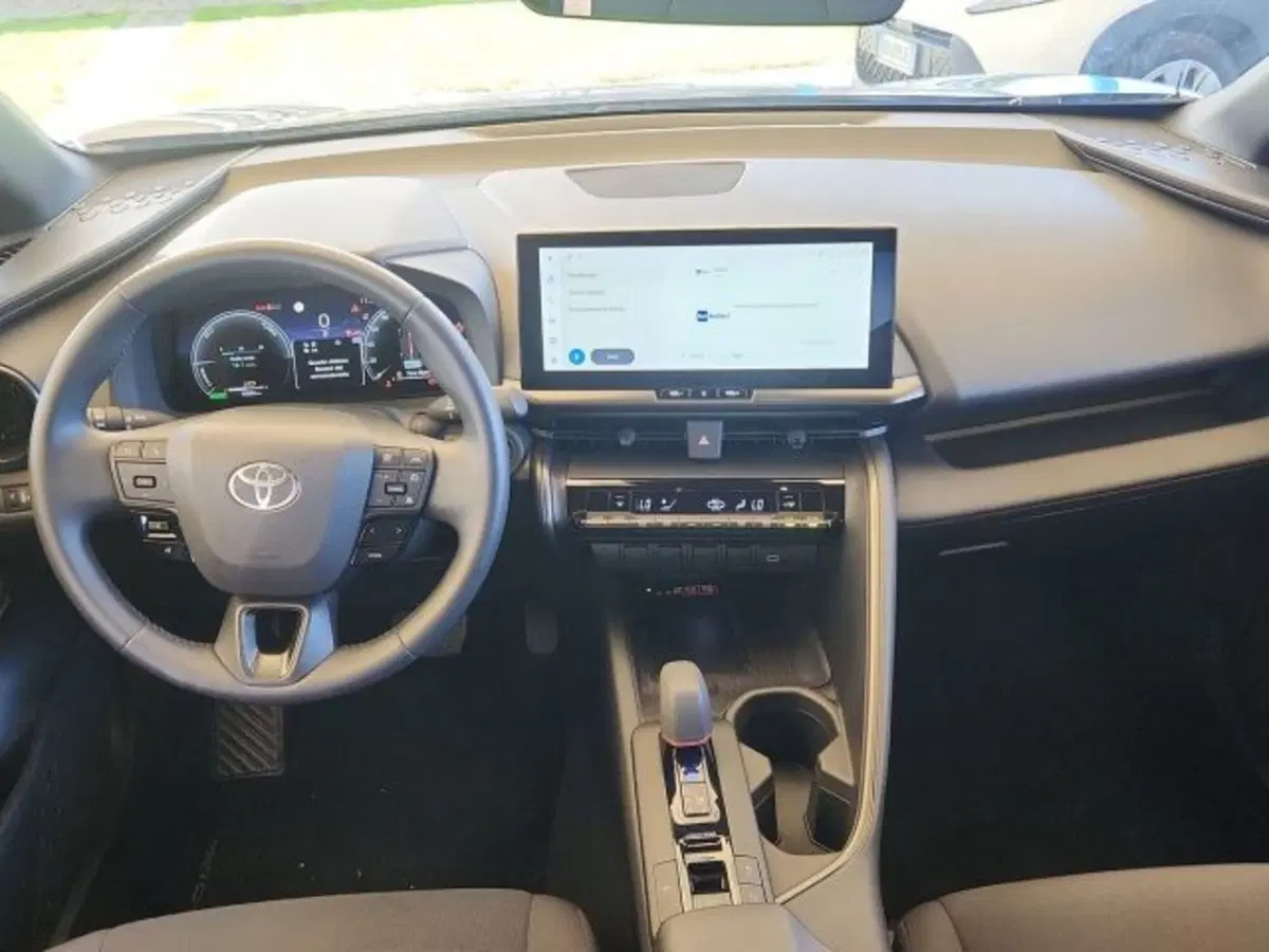 Toyota Toyota C-HR usata a Roma (10)