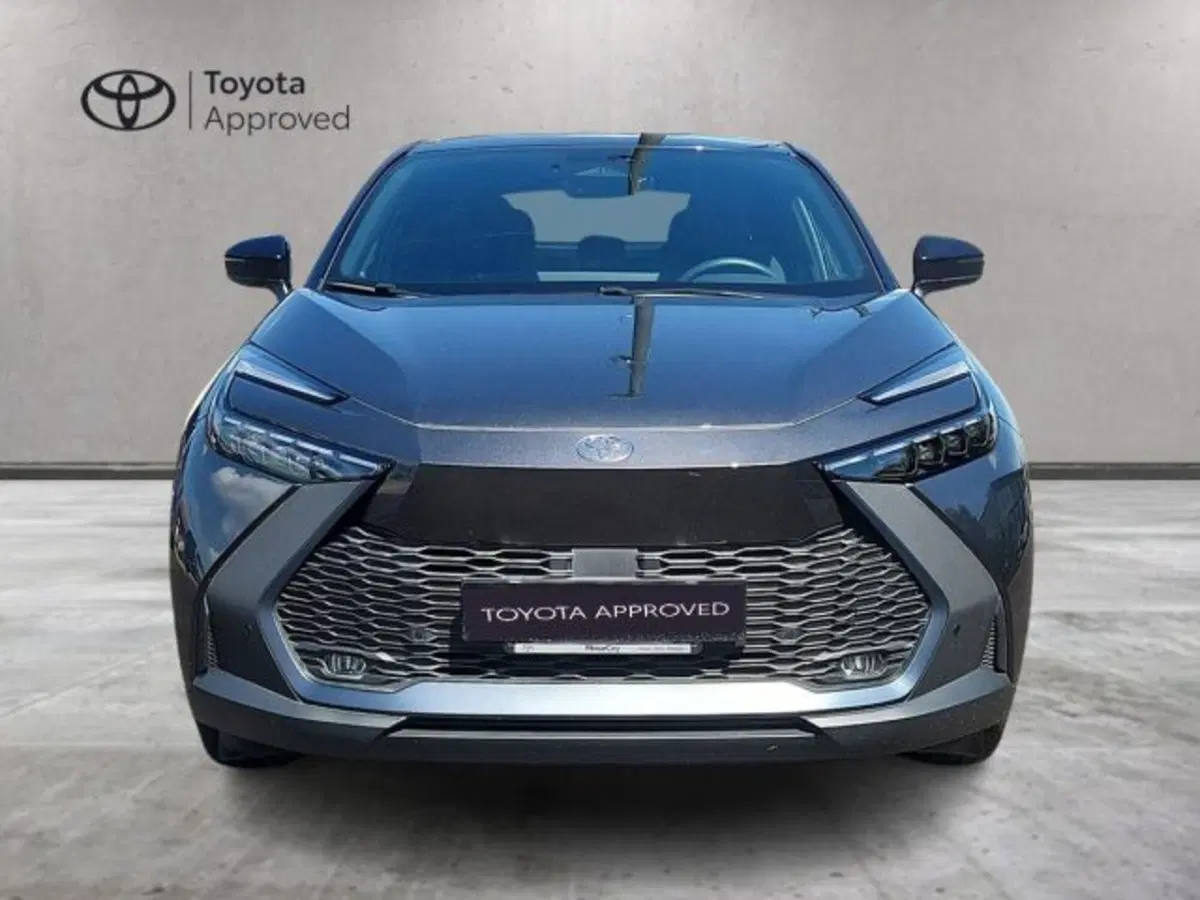 Toyota Toyota C-HR usata a Roma (13)
