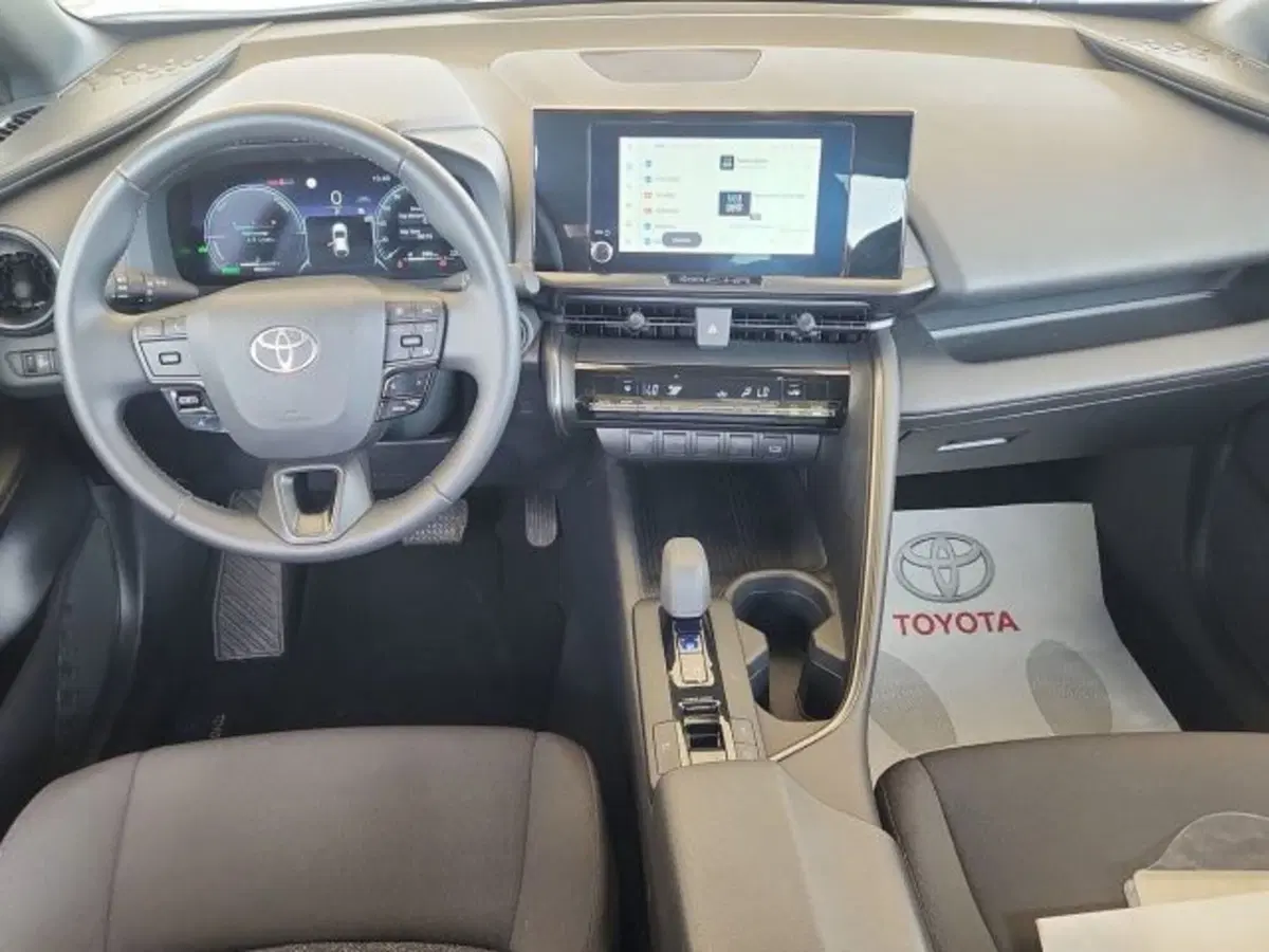 Toyota Toyota C-HR usata a Roma (10)