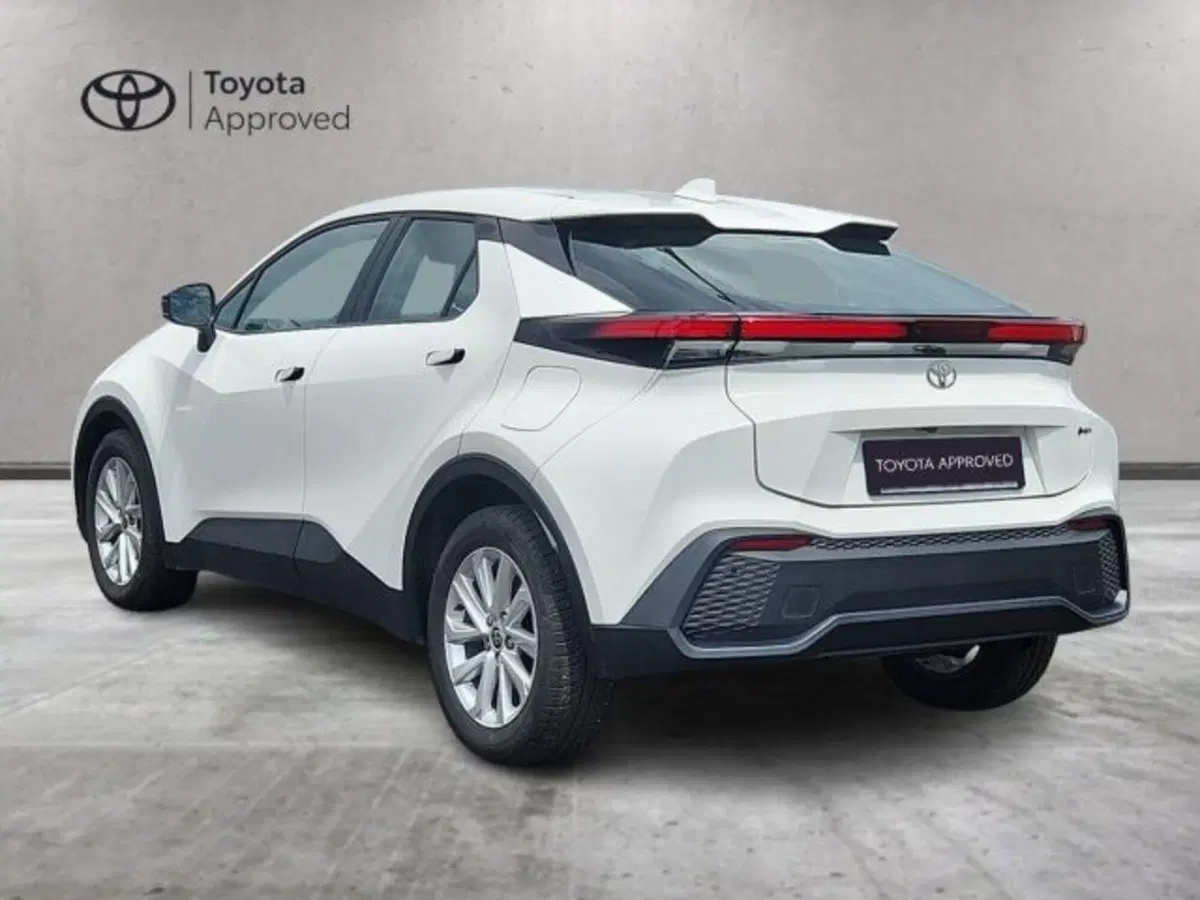 Toyota Toyota C-HR usata a Roma (6)