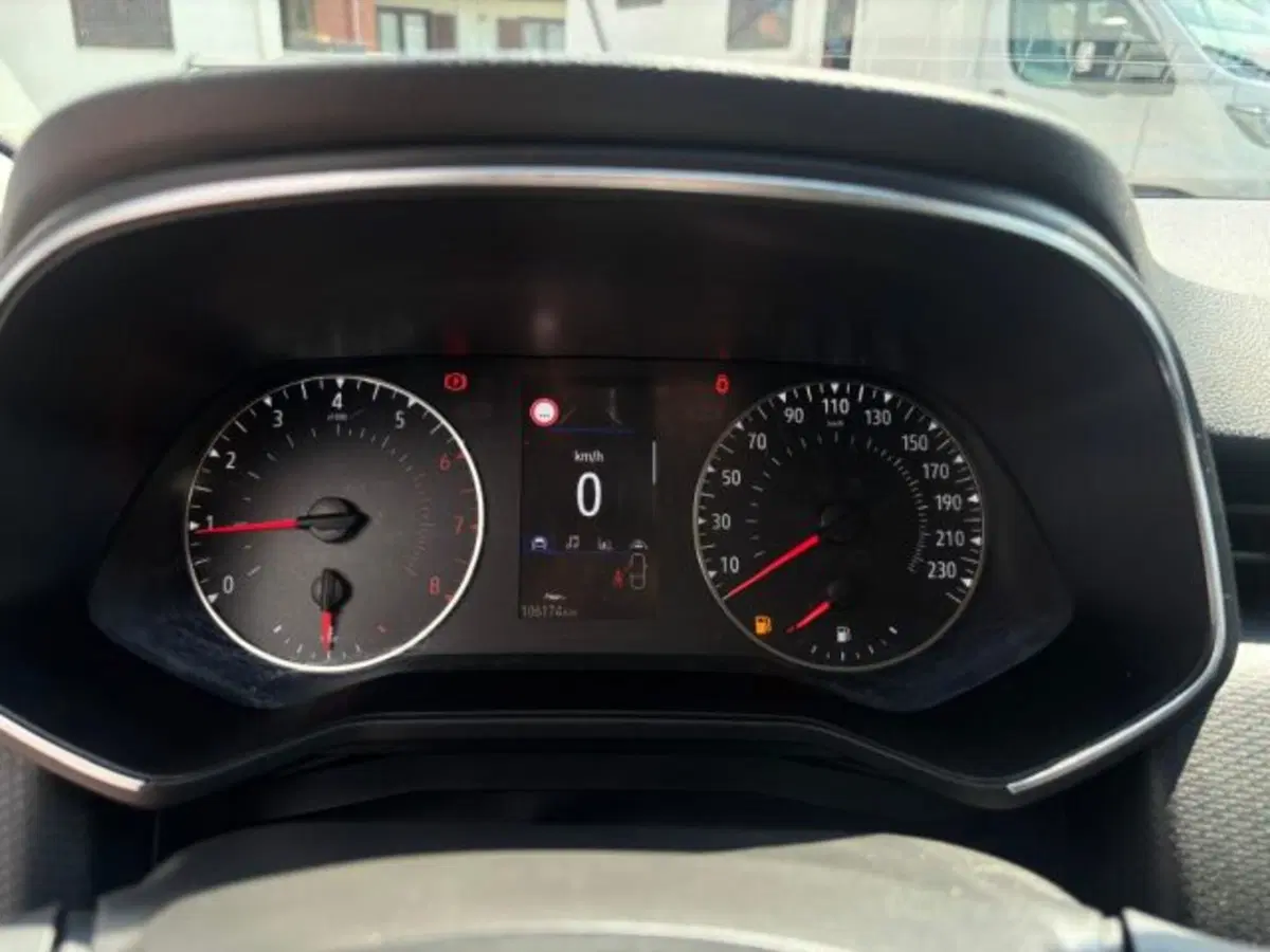 Renault Clio usata a Cuneo (18)
