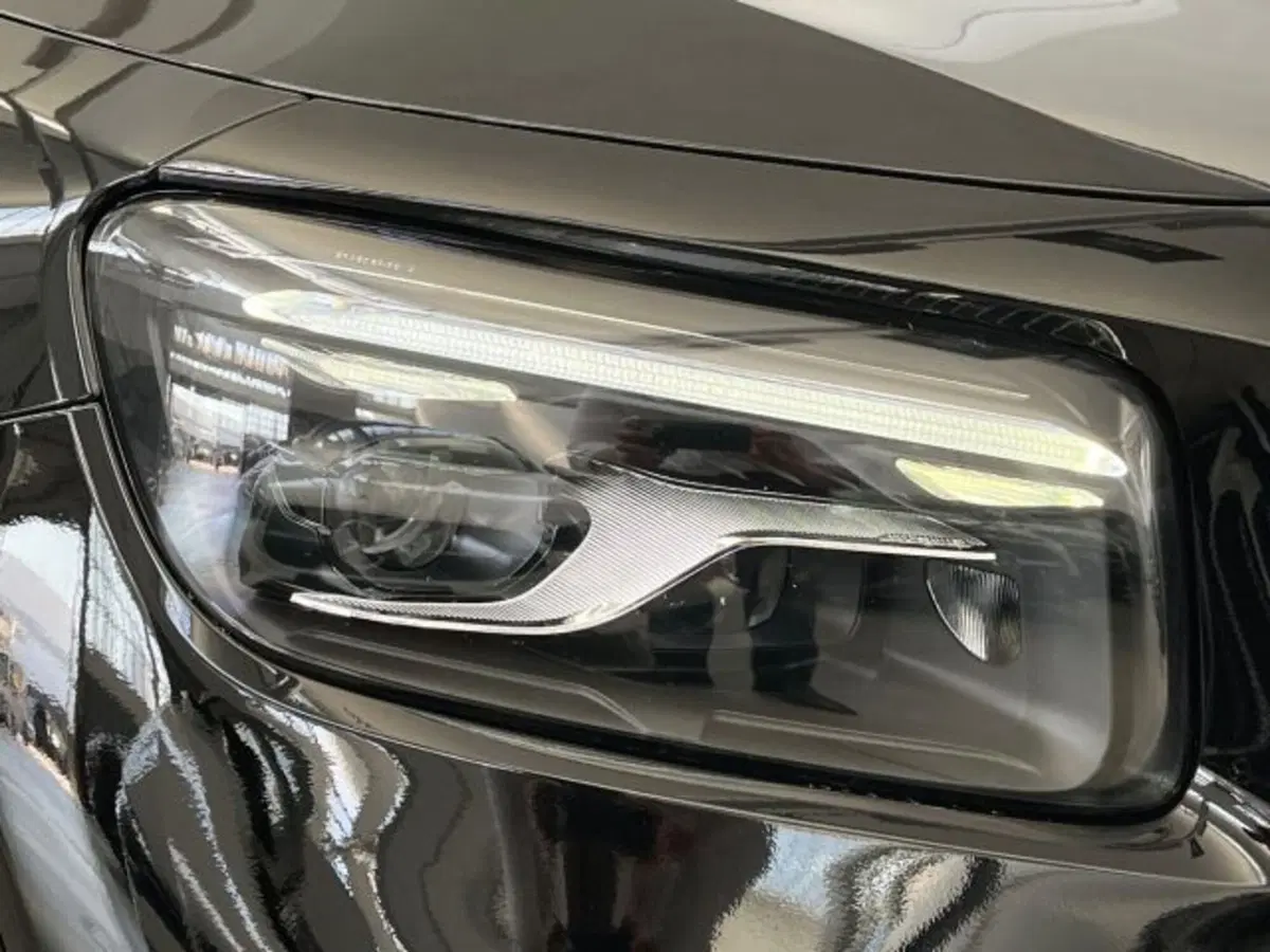Mercedes-Benz GLB usata a Verona (17)