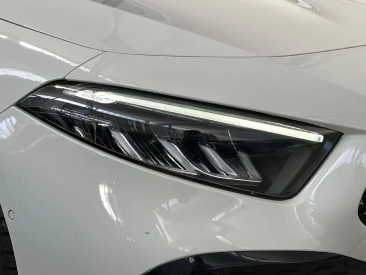 Mercedes-Benz Classe A Sedan usata a Verona (17)