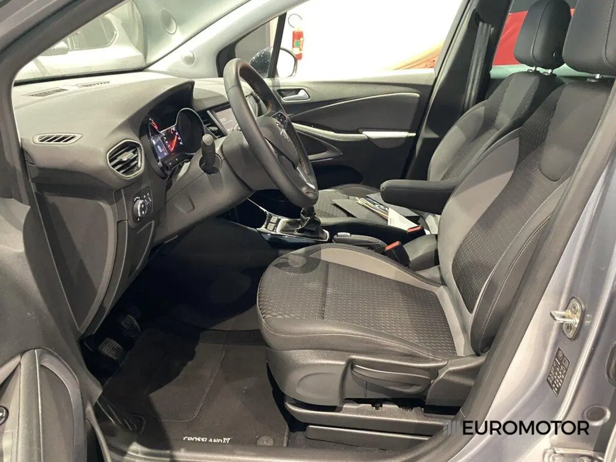 Opel Crossland X usata a Bari (13)