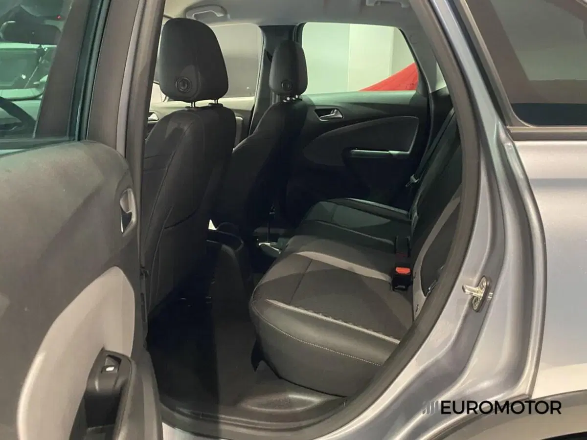 Opel Crossland X usata a Bari (14)