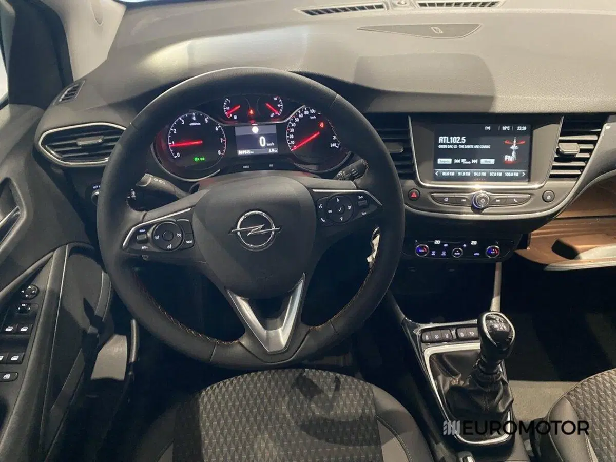Opel Crossland X usata a Bari (15)