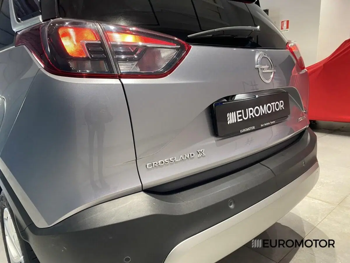 Opel Crossland X usata a Bari (9)