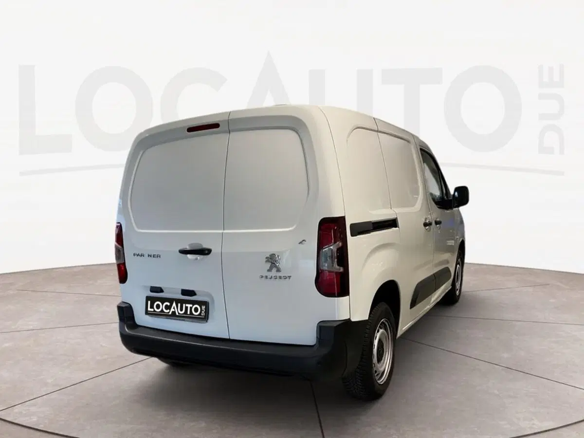 Peugeot Partner Furgone usata a Torino (4)