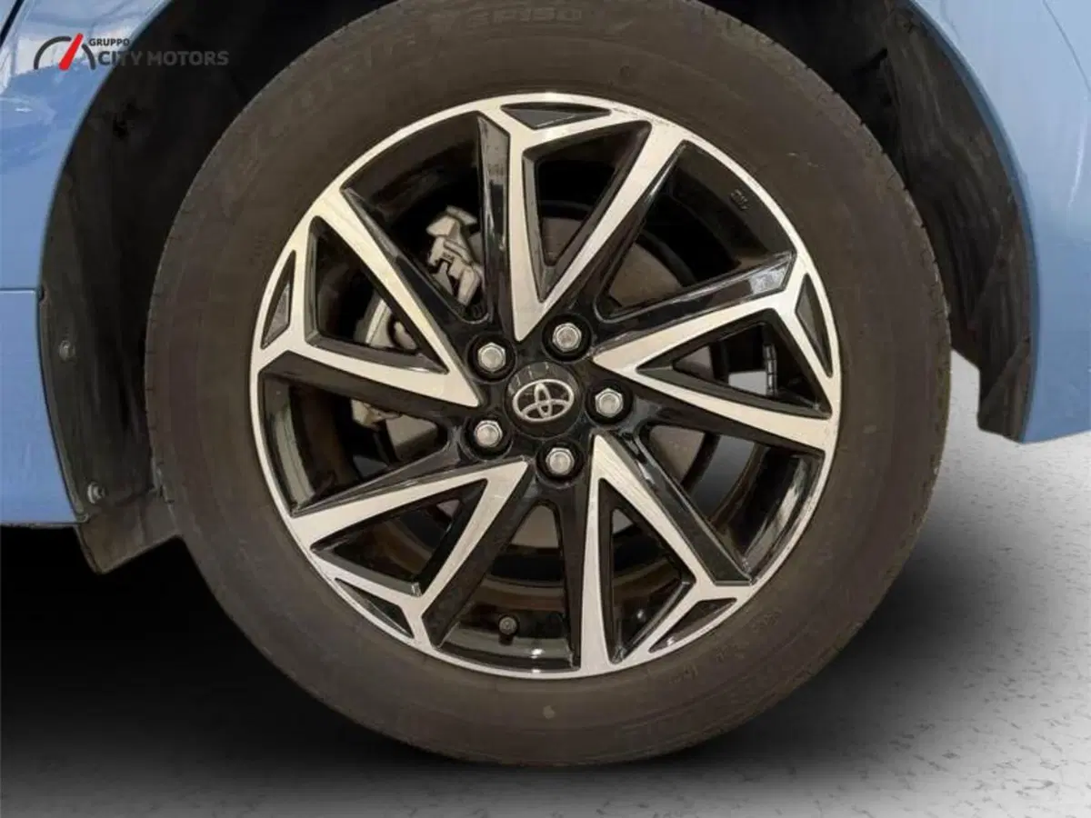 Toyota Yaris Cross usata a Monza e Brianza (14)