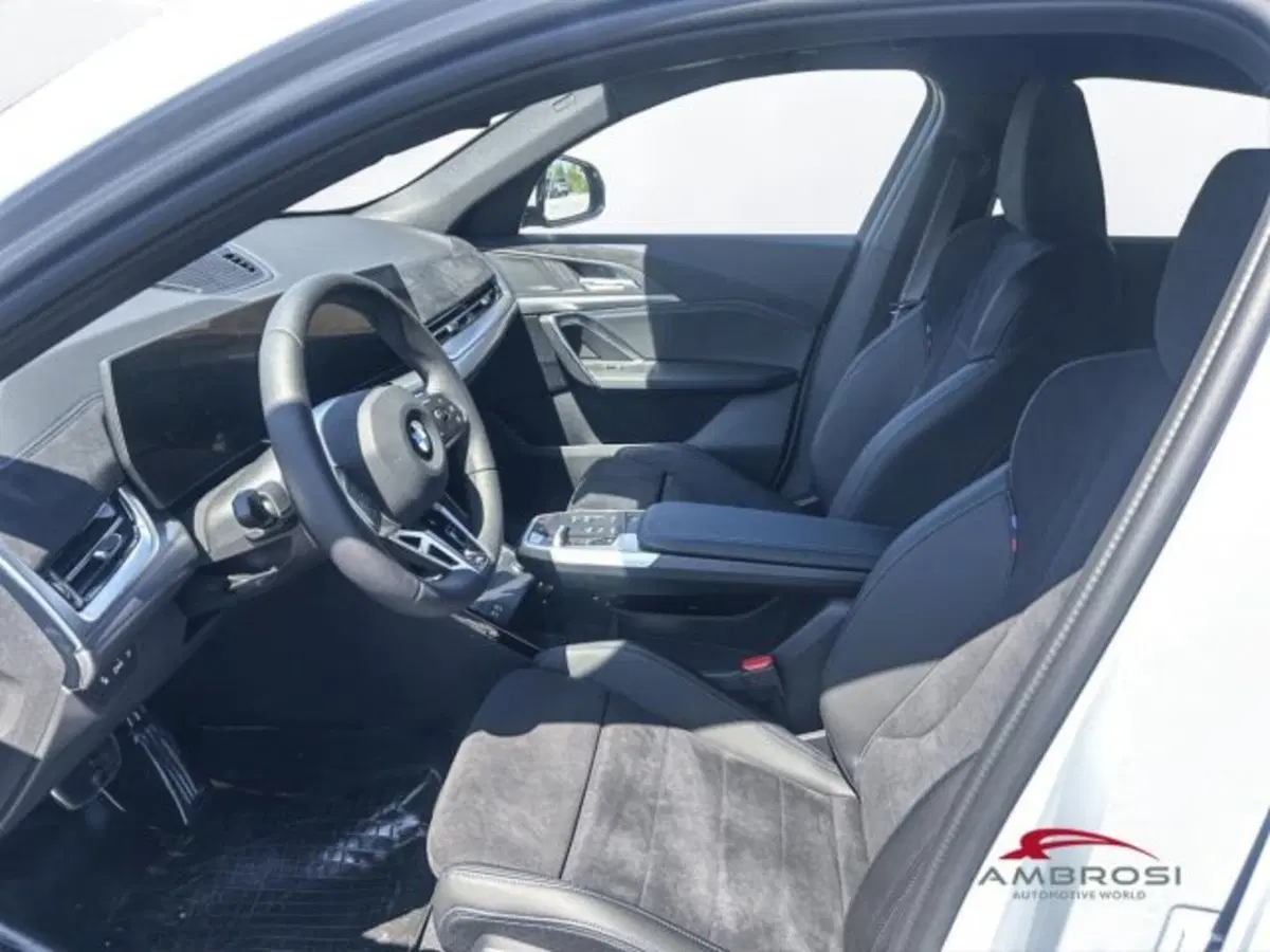 BMW X2 nuova a Perugia (10)