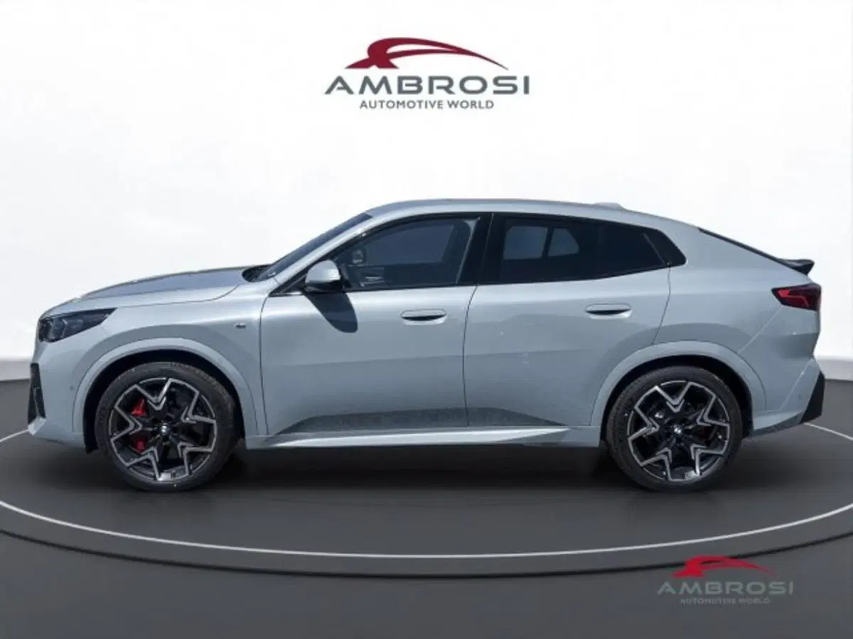 BMW X2 nuova a Perugia (6)