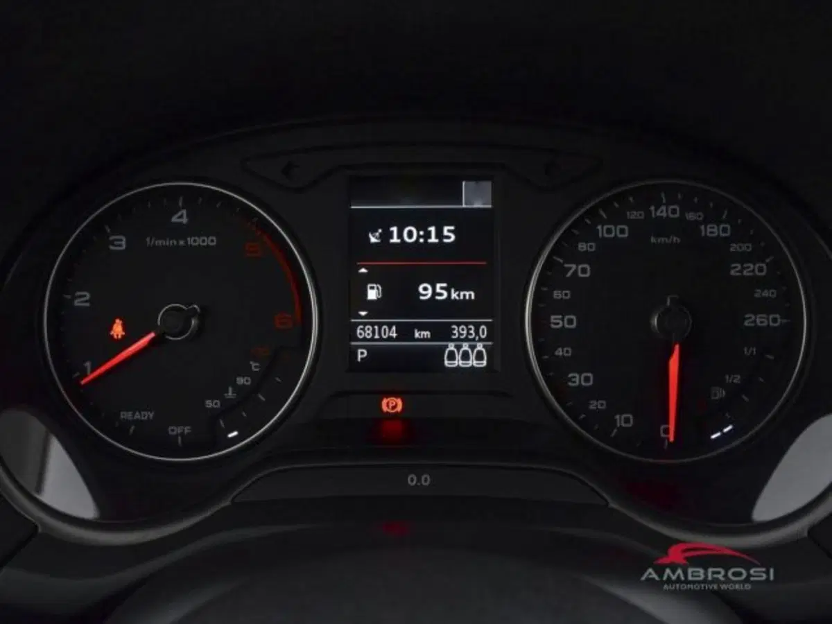 Audi Q2 usata a Perugia (12)