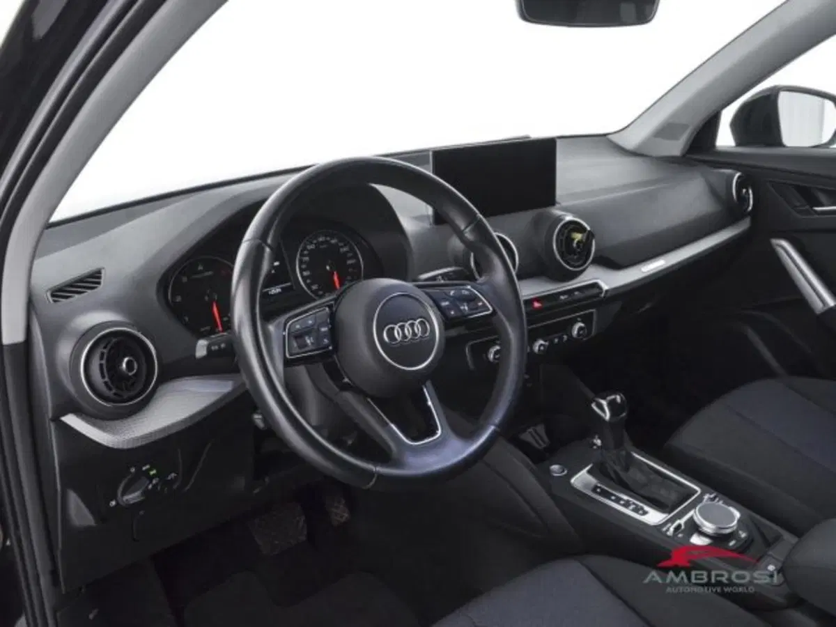 Audi Q2 usata a Perugia (7)
