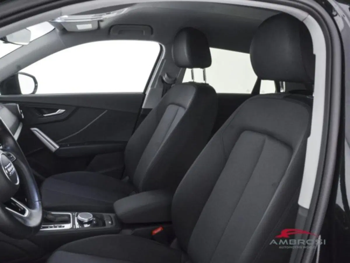 Audi Q2 usata a Perugia (8)