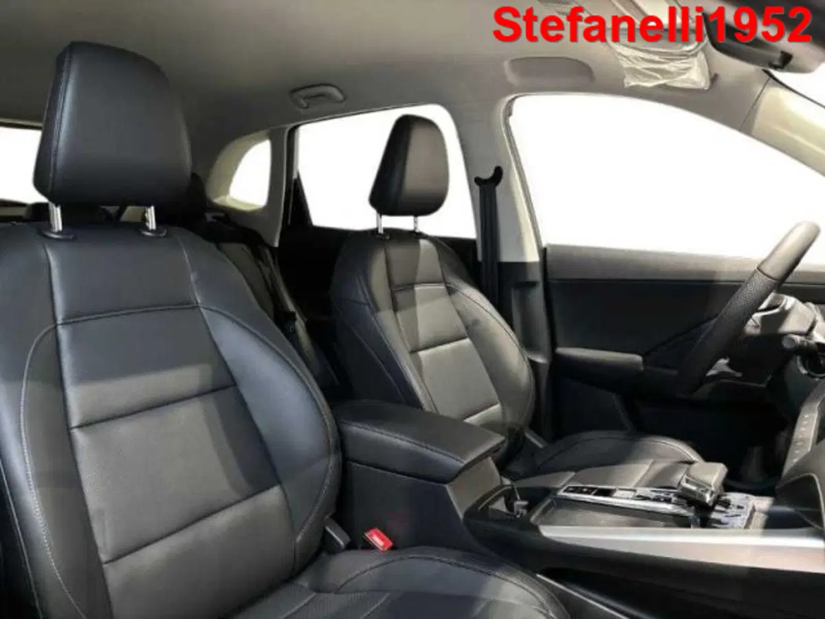 Mg ZS EV nuova a Bologna (16)