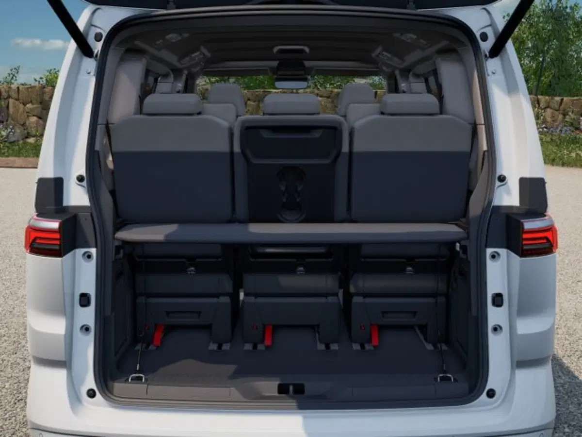 Volkswagen Multivan nuova a Vicenza (14)
