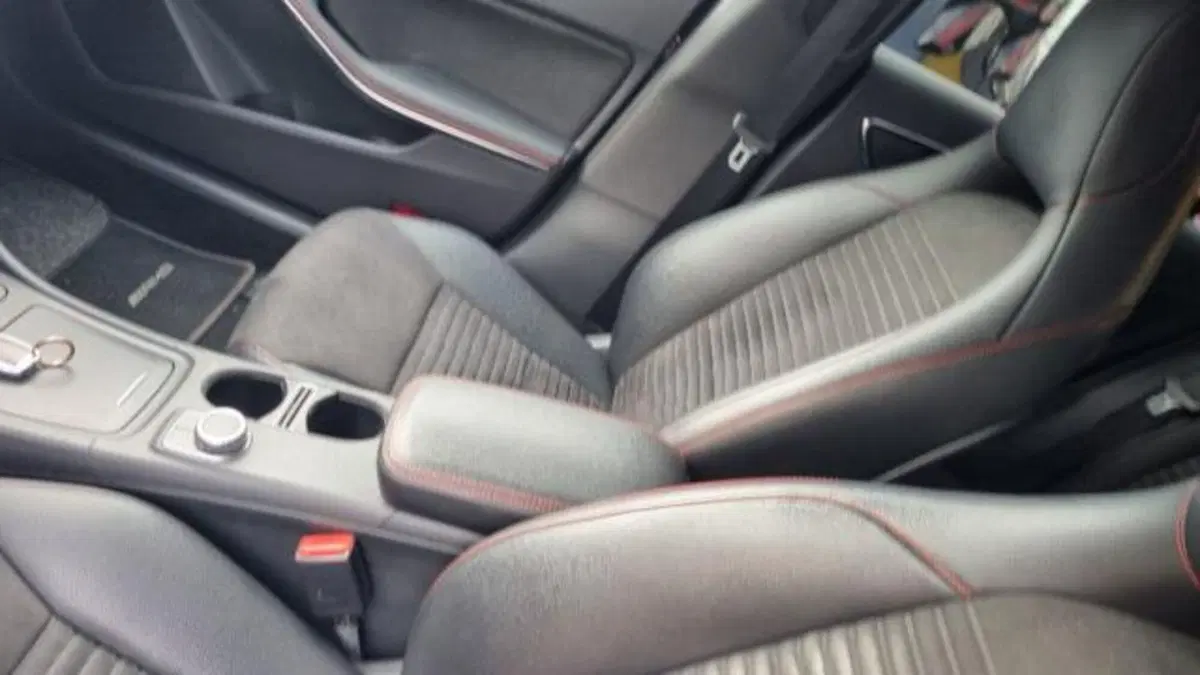 Mercedes-Benz CLA usata a Savona (4)
