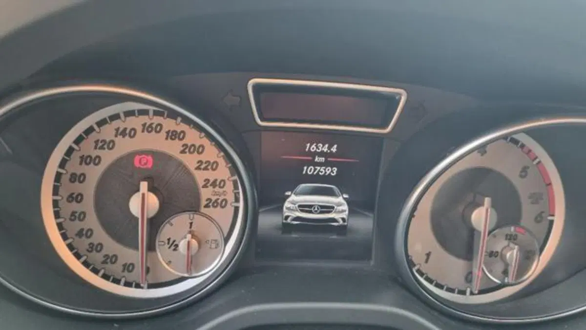 Mercedes-Benz CLA usata a Savona (6)