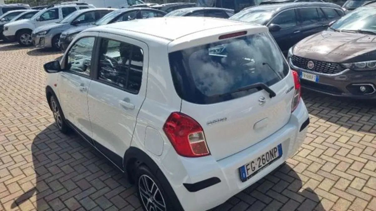 Suzuki Celerio usata a Savona (19)