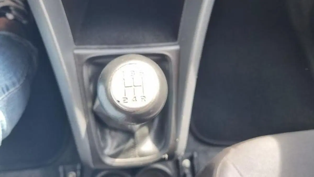 Suzuki Celerio usata a Savona (8)